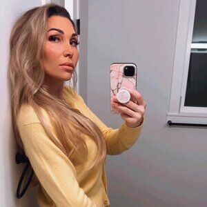 Meet your Posher, Sara